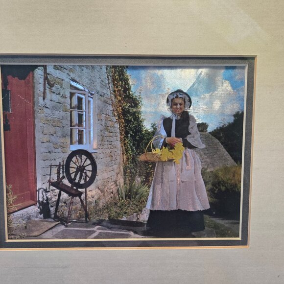 Vintage ROBERT STILLS GALLERY, INC. Foil Technique Art Featuring Pilgrim Girl - Picture 3 of 4